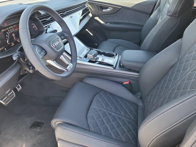 2026 Audi SQ7 Premium Plus - Photo 11