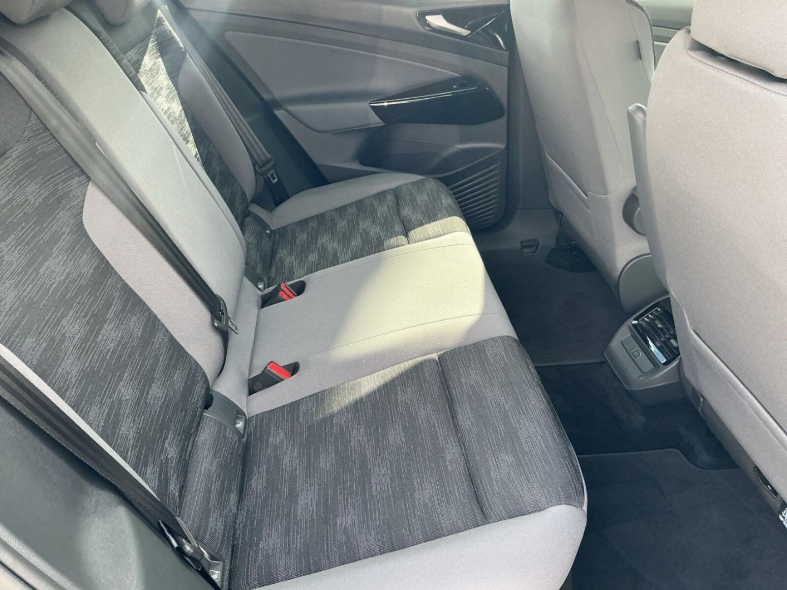 Volkswagen ID.4 – Bild 15