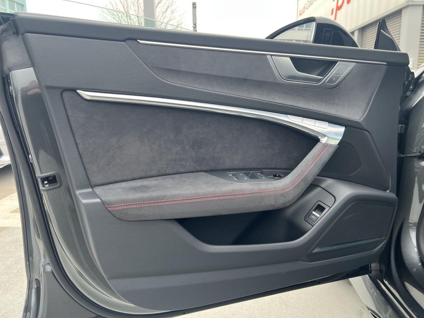 Image about Audi RS 7 Sportback quattro tiptronic