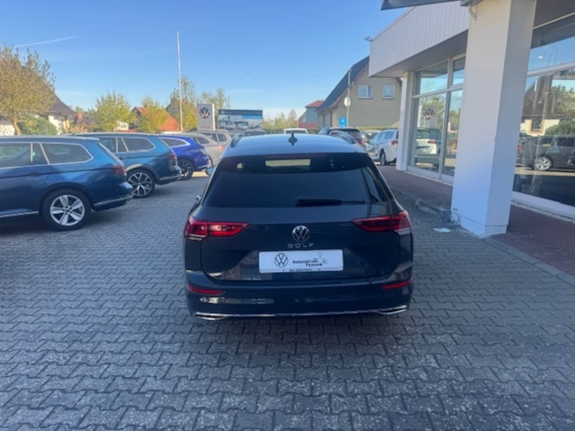Volkswagen Golf Variant Style