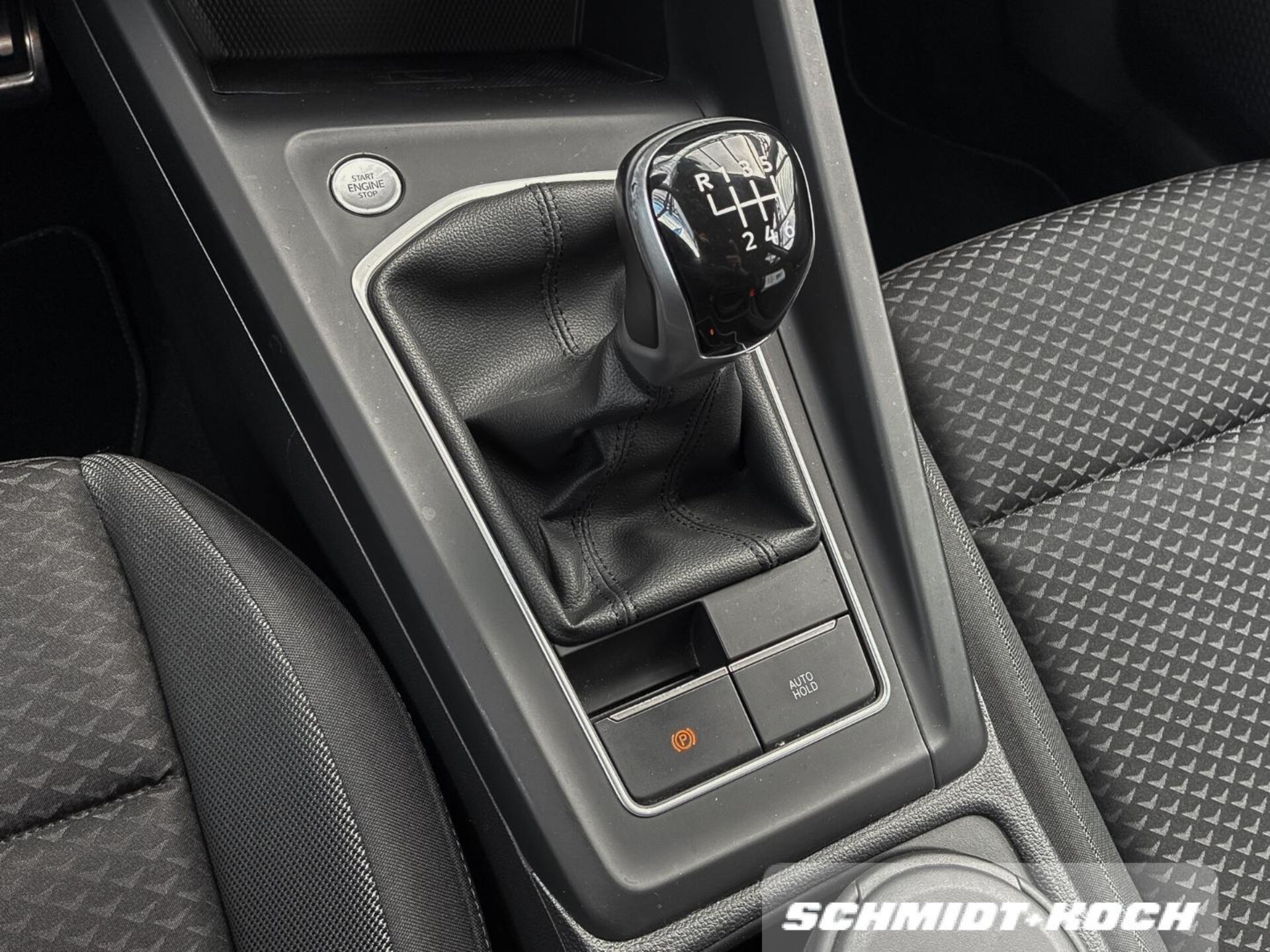 Volkswagen Golf Active