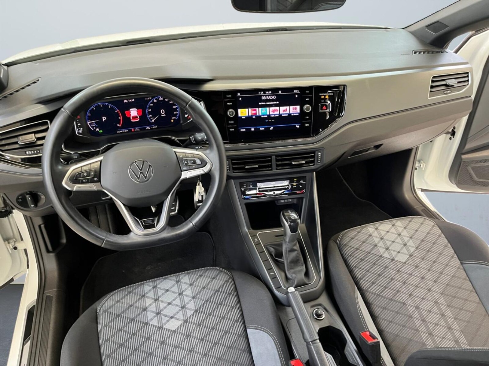 Volkswagen Polo – Bild 8