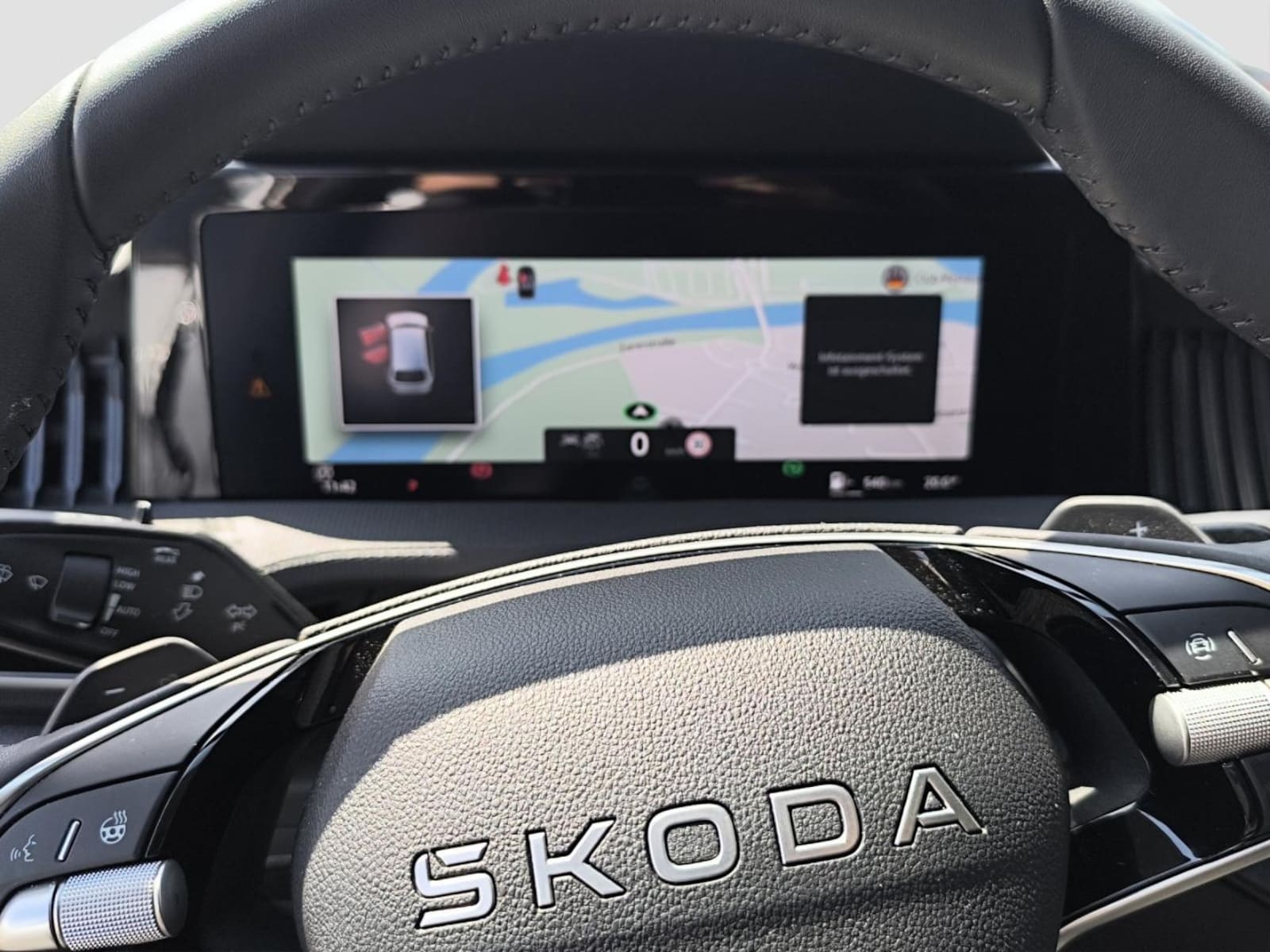 Škoda Superb Combi – Bild 15