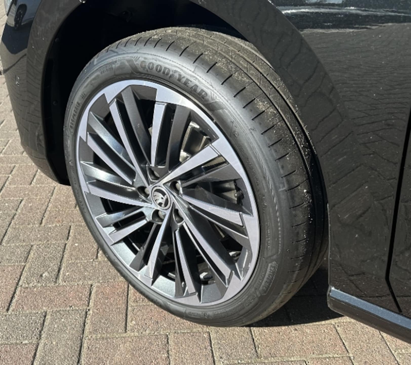 Skoda Superb Combi Laurin & Klement