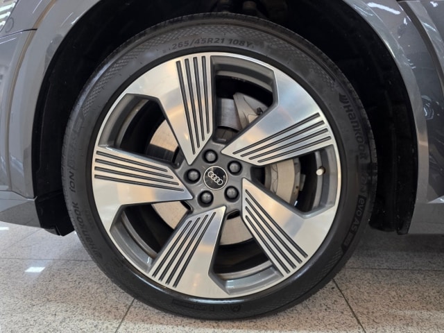 Audi e-tron !! GEACAE 0 5