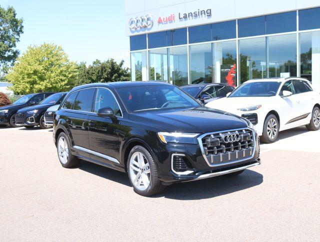 2025 Audi Q7 55 Premium Plus quattro Tiptronic's photo