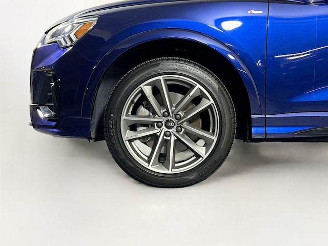 2025 Audi Q3 S Line Premium - Photo 24
