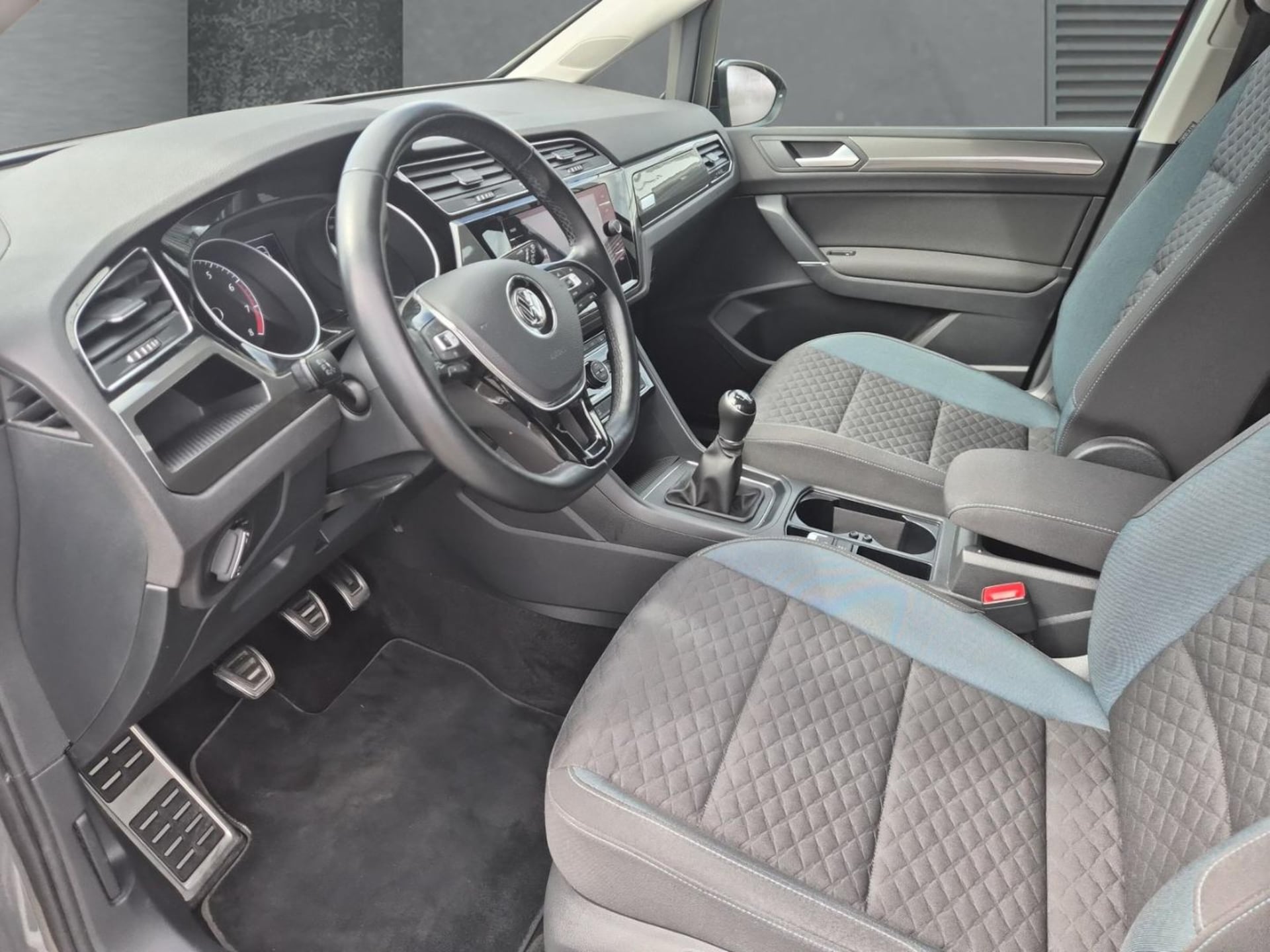 Volkswagen Touran IQ.DRIVE