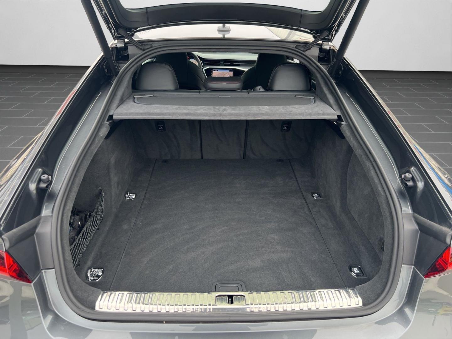 Image about Audi RS 7 Sportback quattro tiptronic