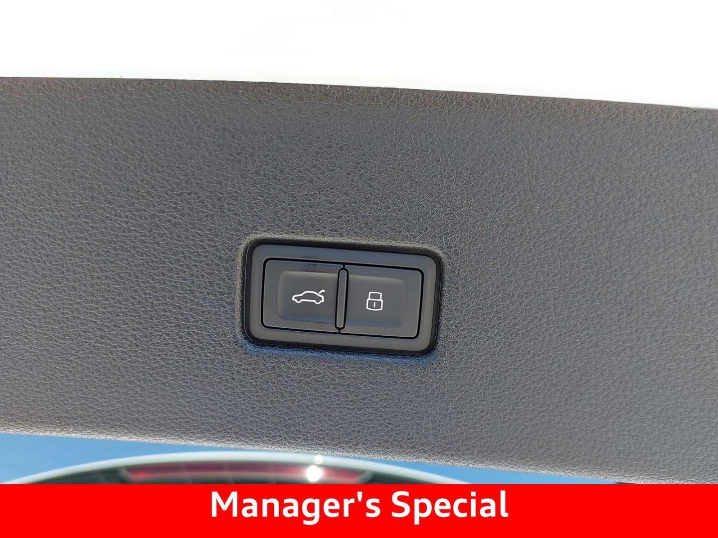 2026 Audi SQ8 Prestige - Photo 13