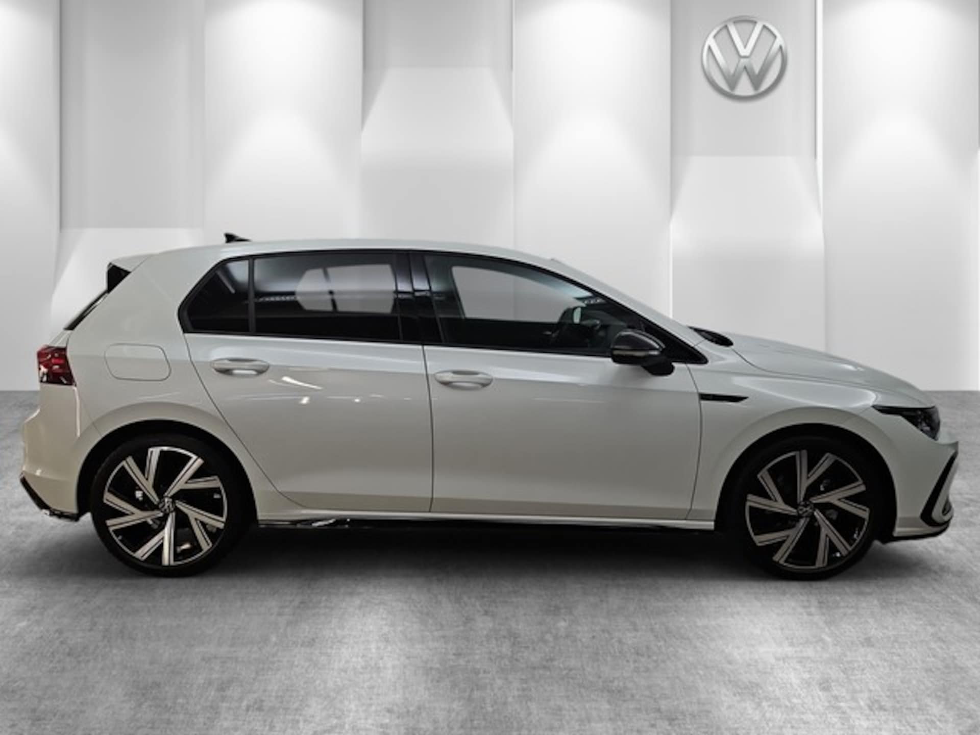 Volkswagen Golf R-Line