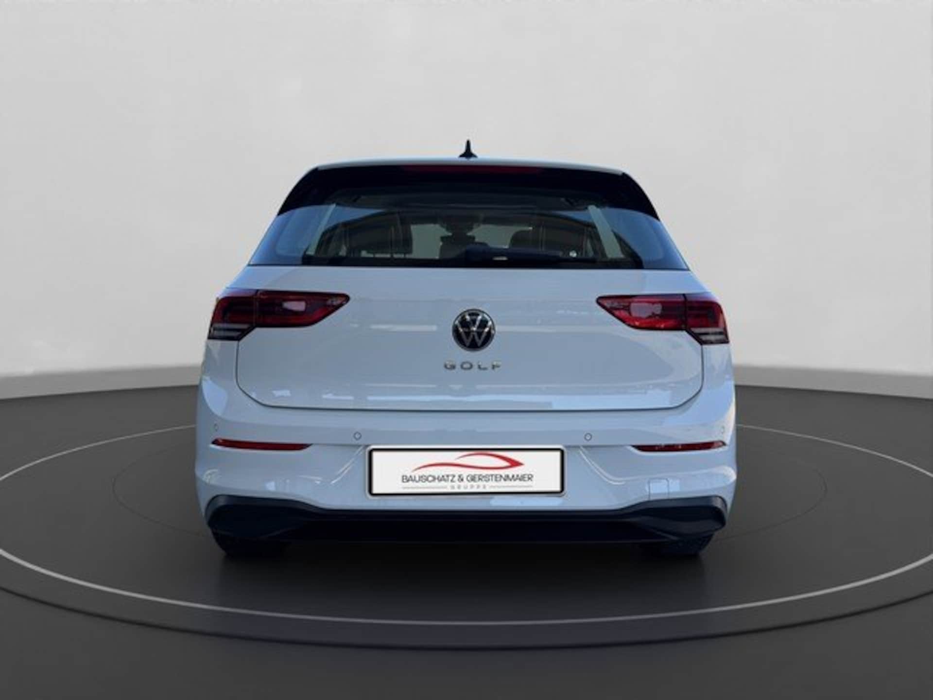 Volkswagen Golf Life