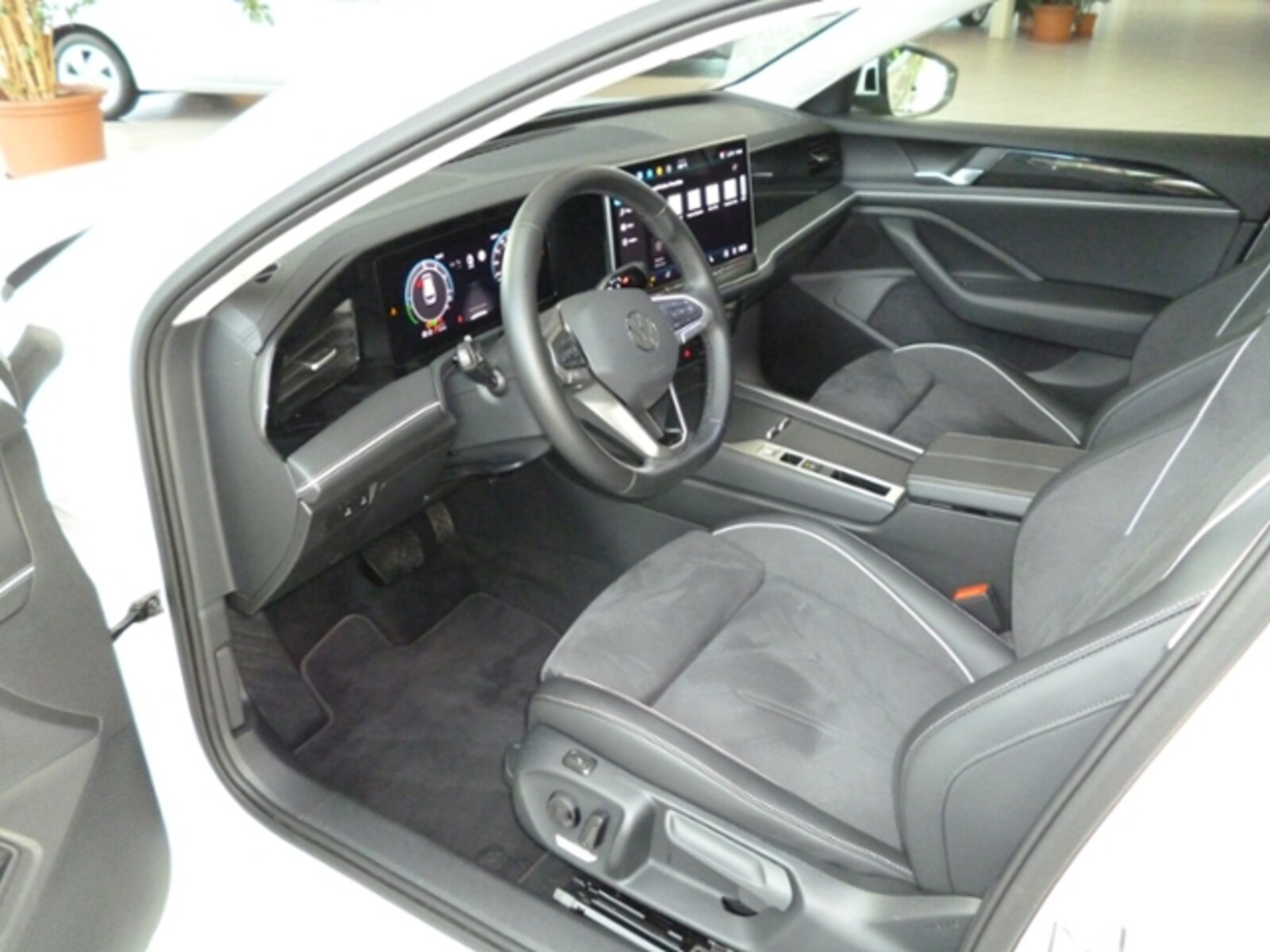 Volkswagen Passat – Bild 6
