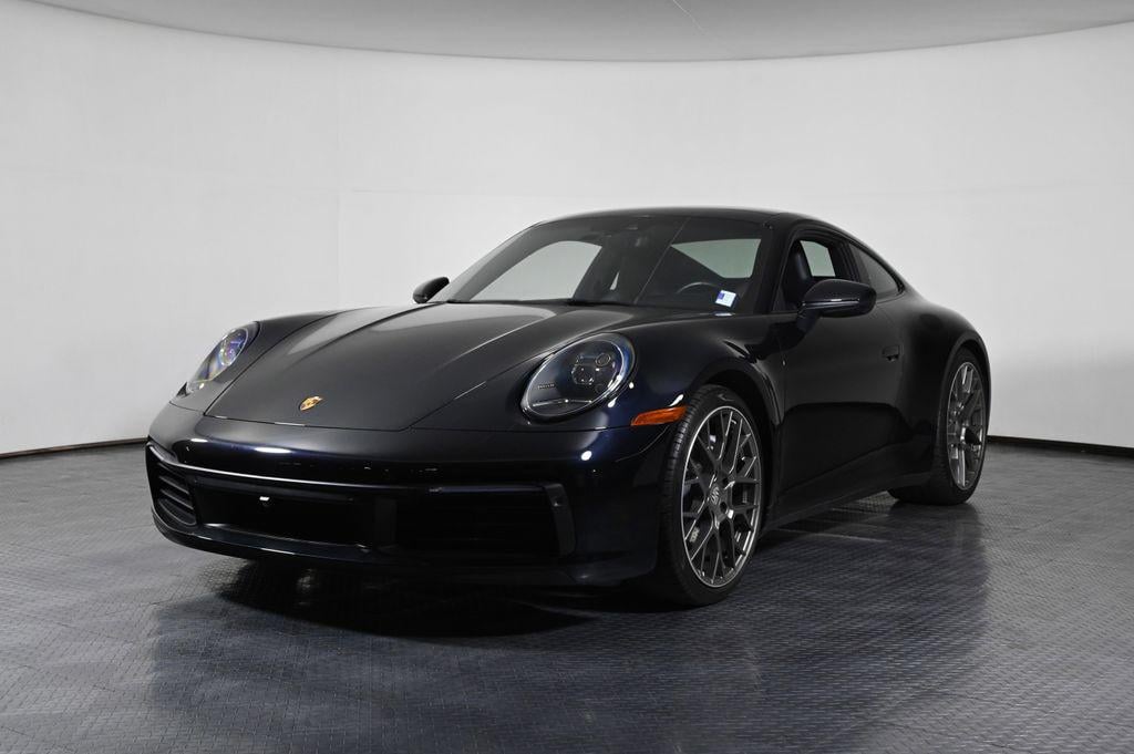 2022 Porsche 911 Carrera 4 Coupe's photo