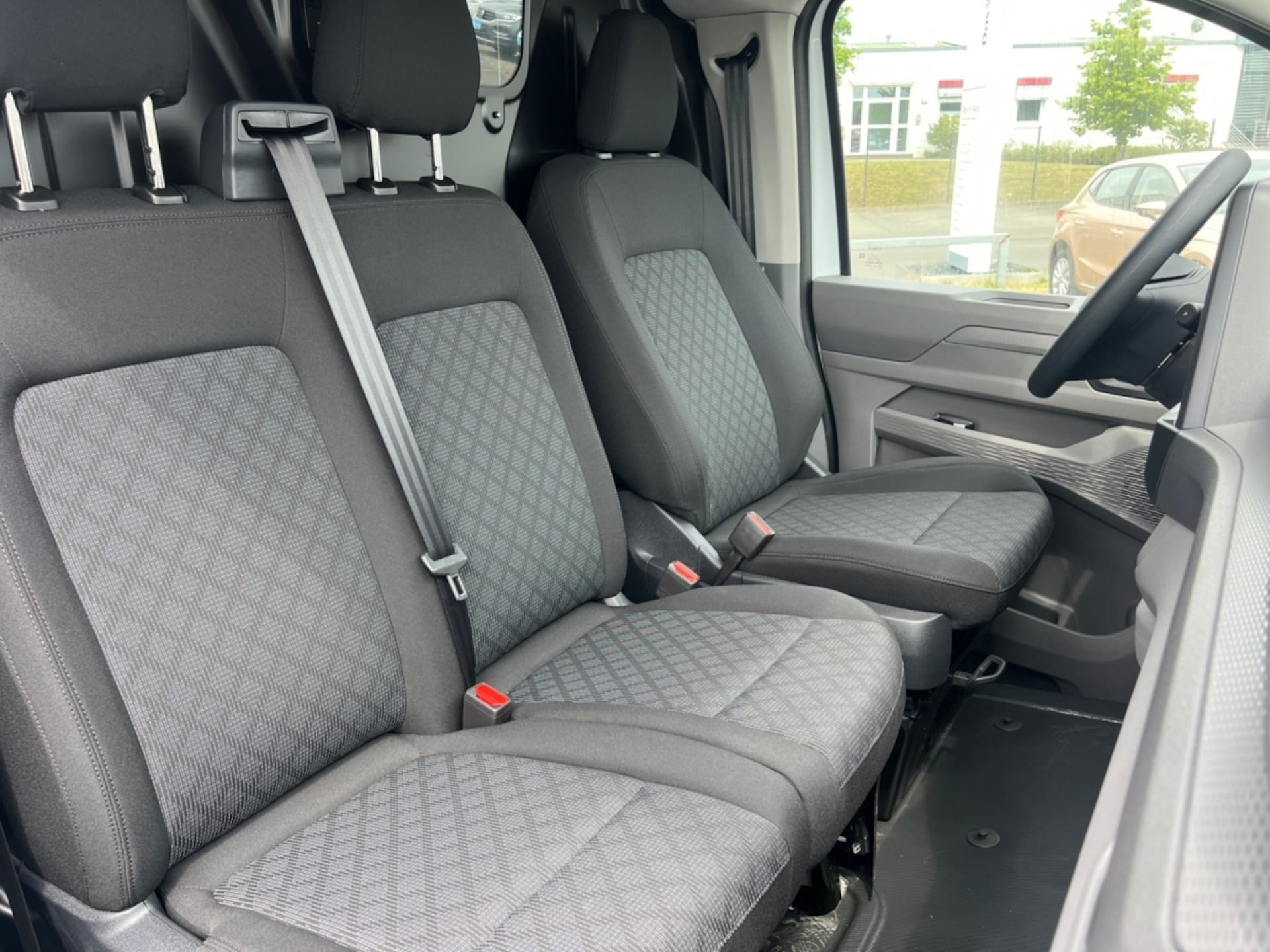 Volkswagen Transporter Kasten langer Radstand