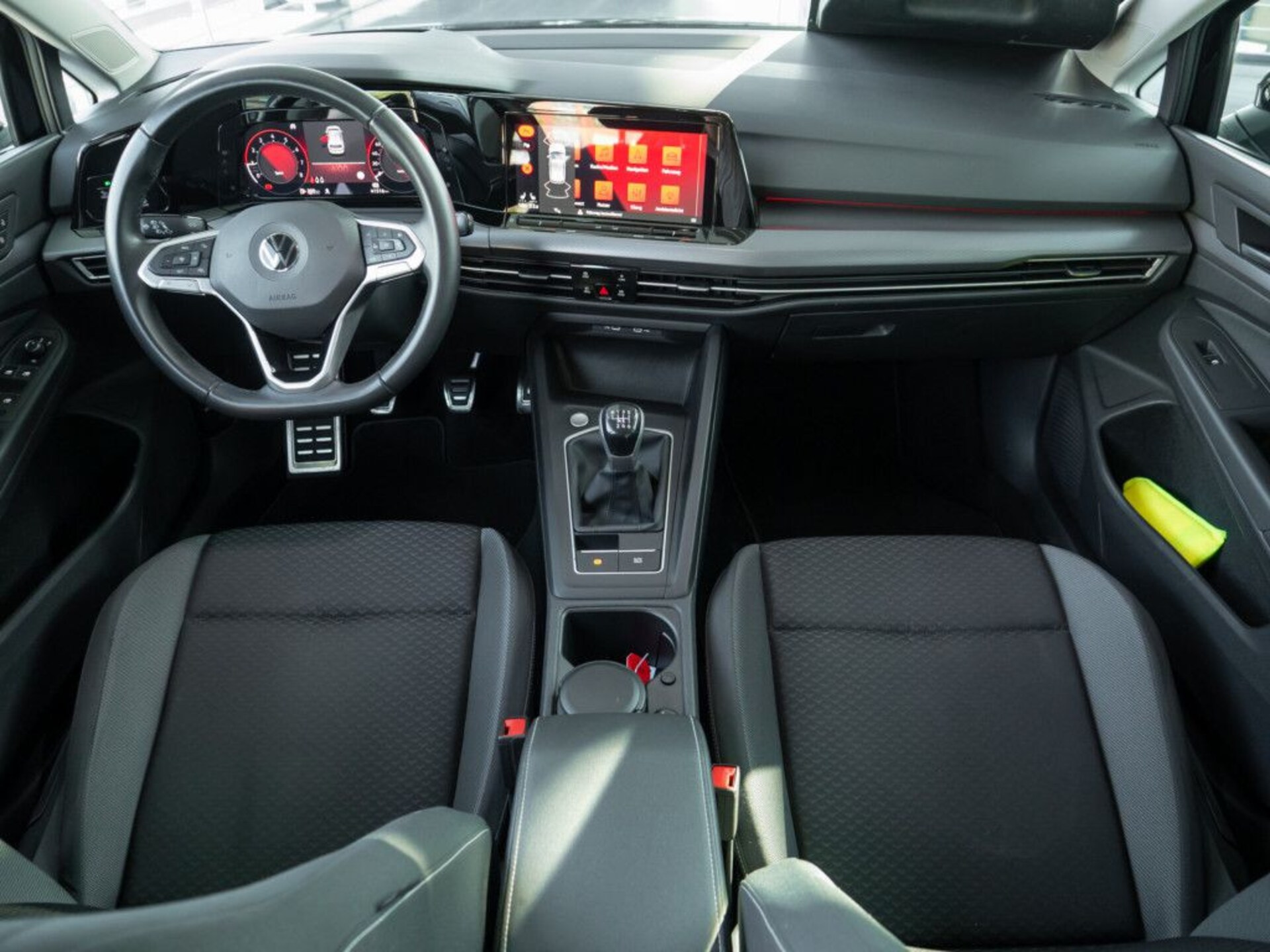 Volkswagen Golf Active