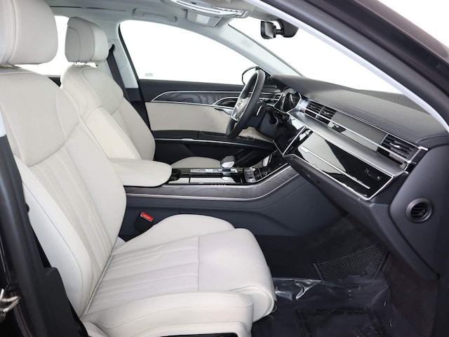 2025 Audi A8 Base - Photo 16