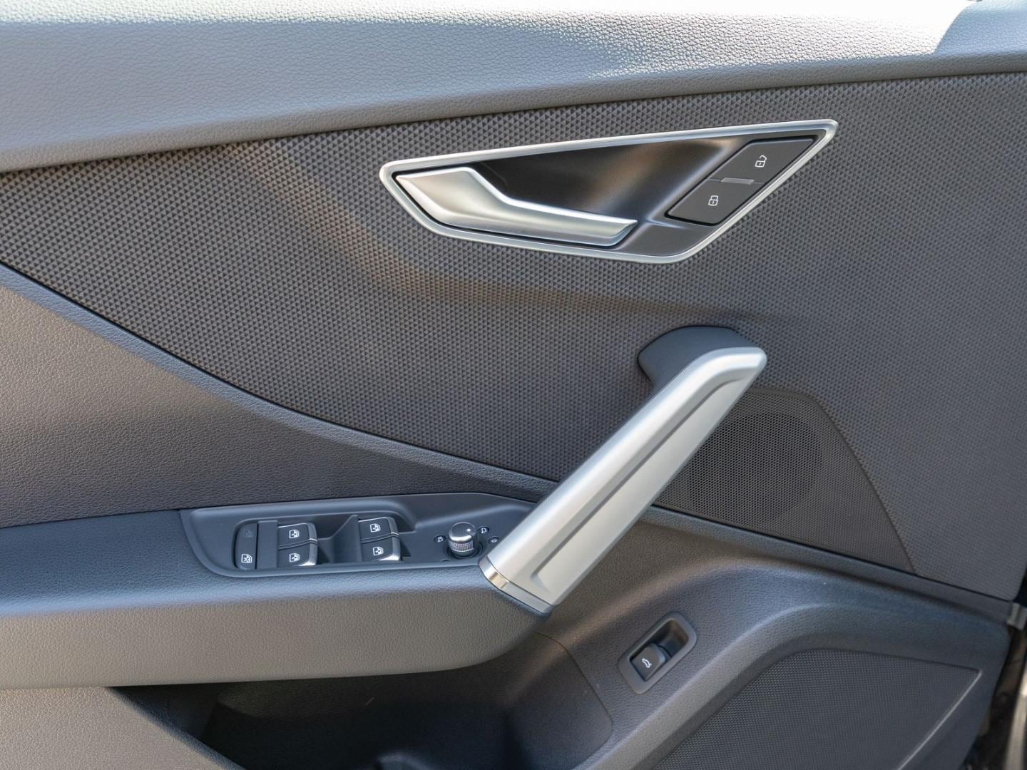 Bild über Audi Q2 S line 35 TDI quattro S tronic - für weitere Informationen kontaktieren Sie den Audi Partner