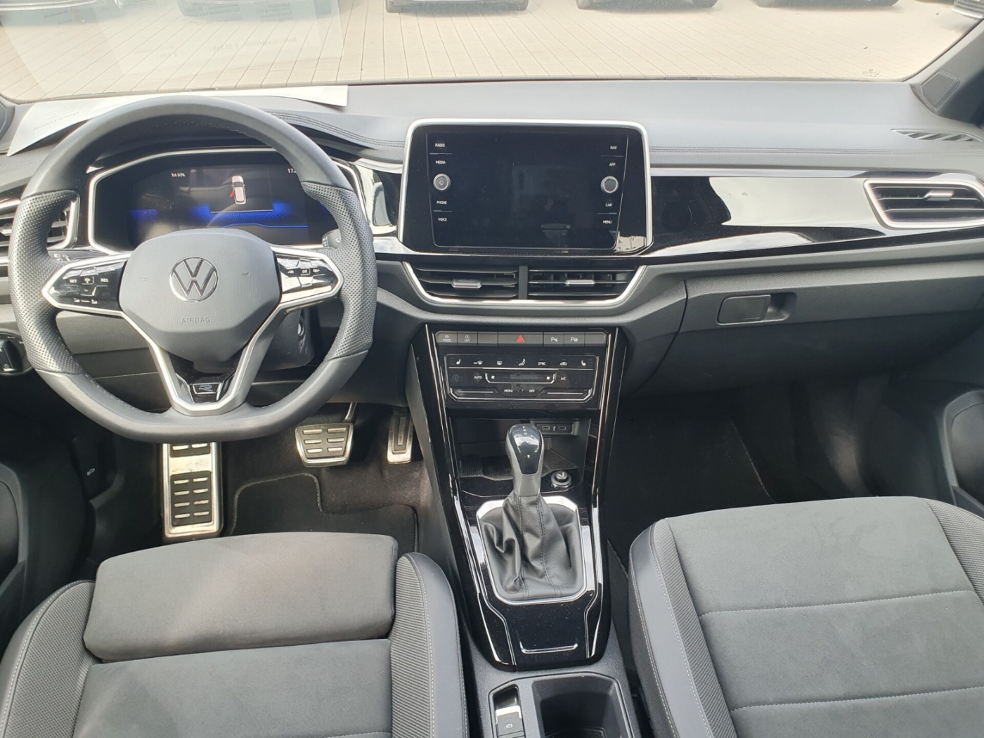 Volkswagen T-Roc R-Line