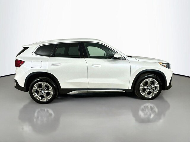 2025 BMW X1