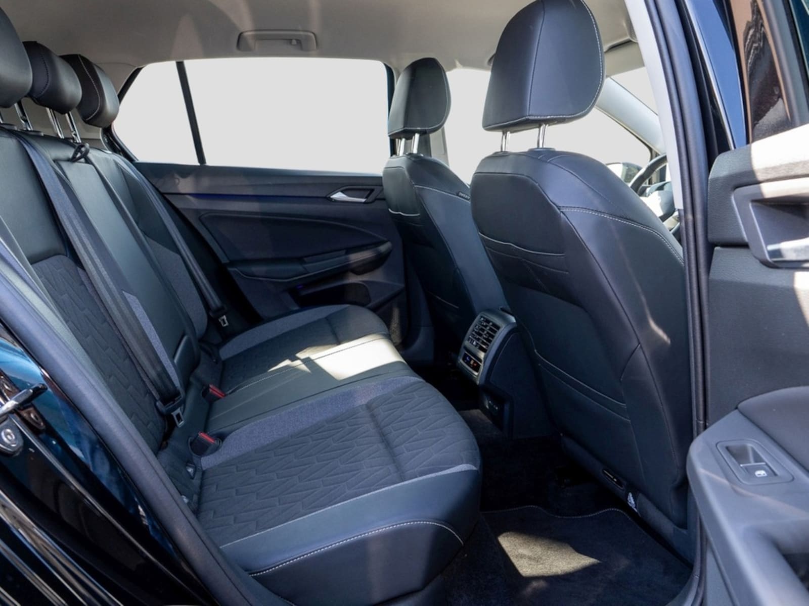 Volkswagen Golf – Bild 9
