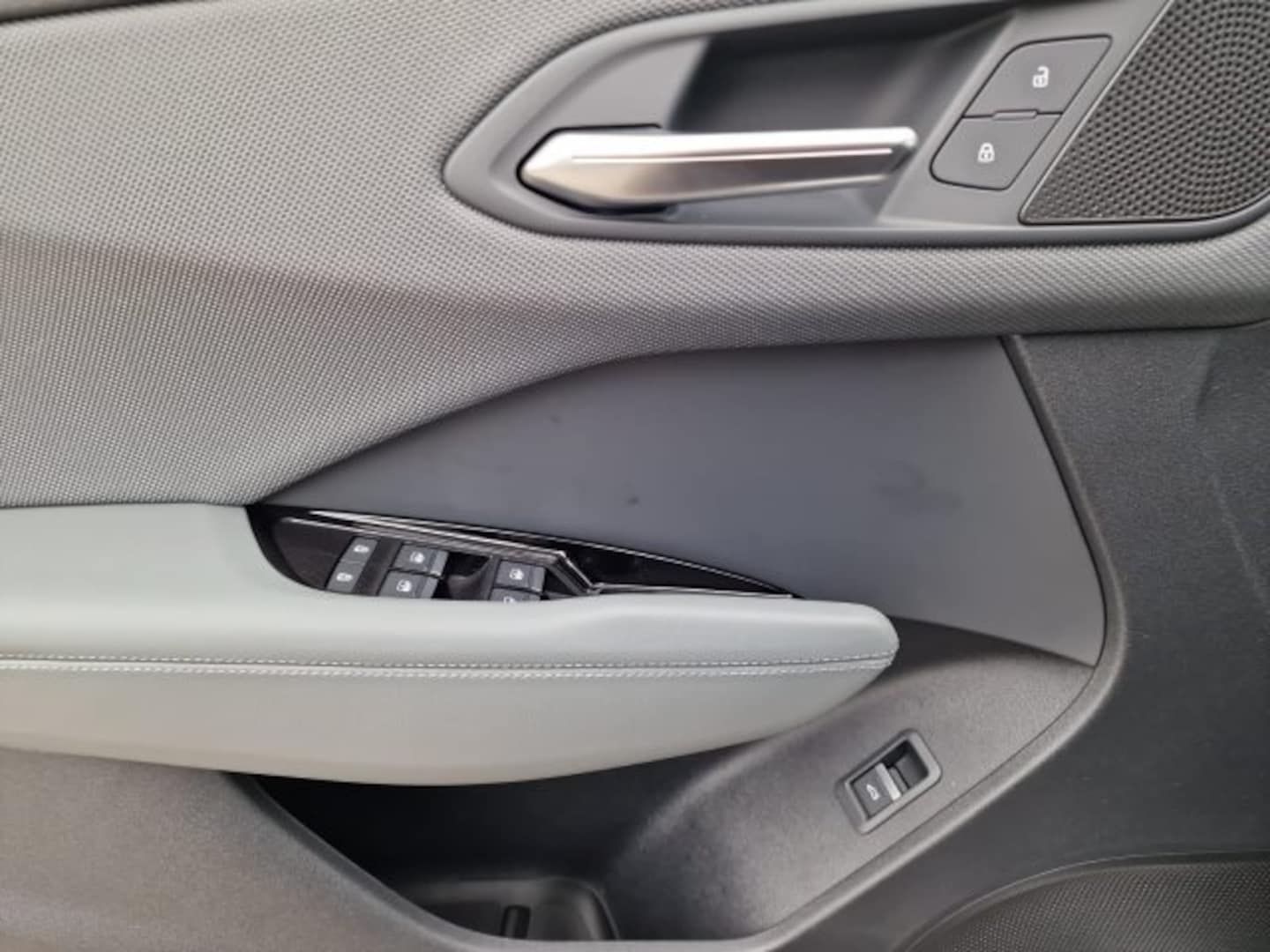 Bild über Audi Q3 SUV TDI 110 kW S tronic - für weitere Informationen kontaktieren Sie den Audi Partner