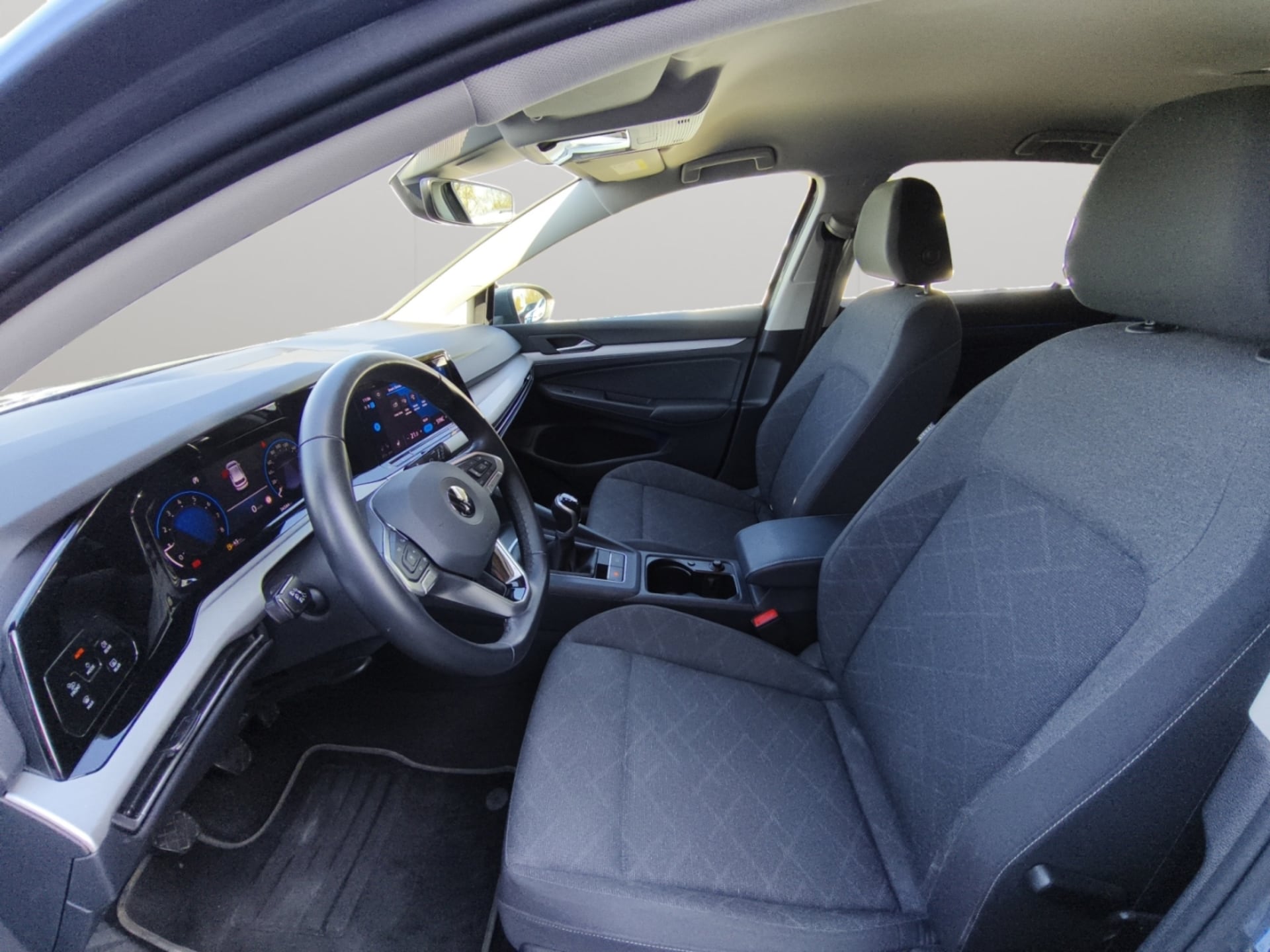 Volkswagen Golf Life
