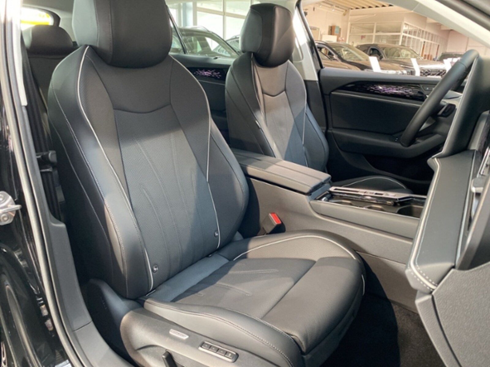 Volkswagen Passat – Bild 12