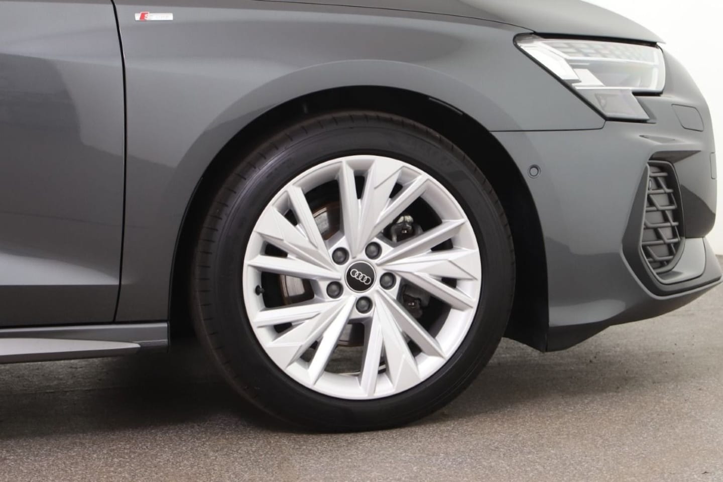 Bild über Audi A3 Sportback TDI S tronic - für weitere Informationen kontaktieren Sie den Audi Partner