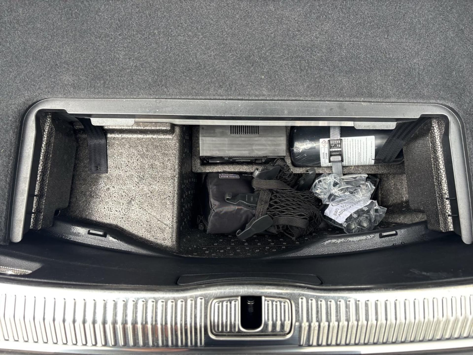 Audi A8 TFSI e