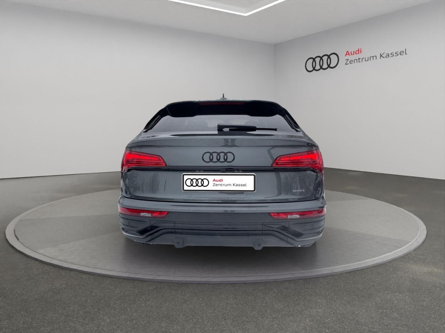 Bild über Audi Q5 Sportback 40 TDI quattro S tronic - für weitere Informationen kontaktieren Sie den Audi Partner