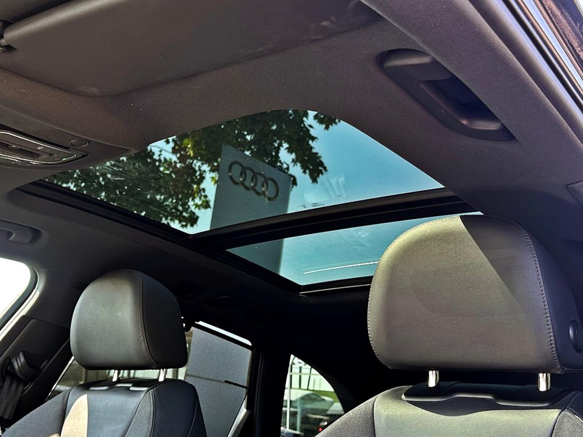 Audi A4 Avant S line