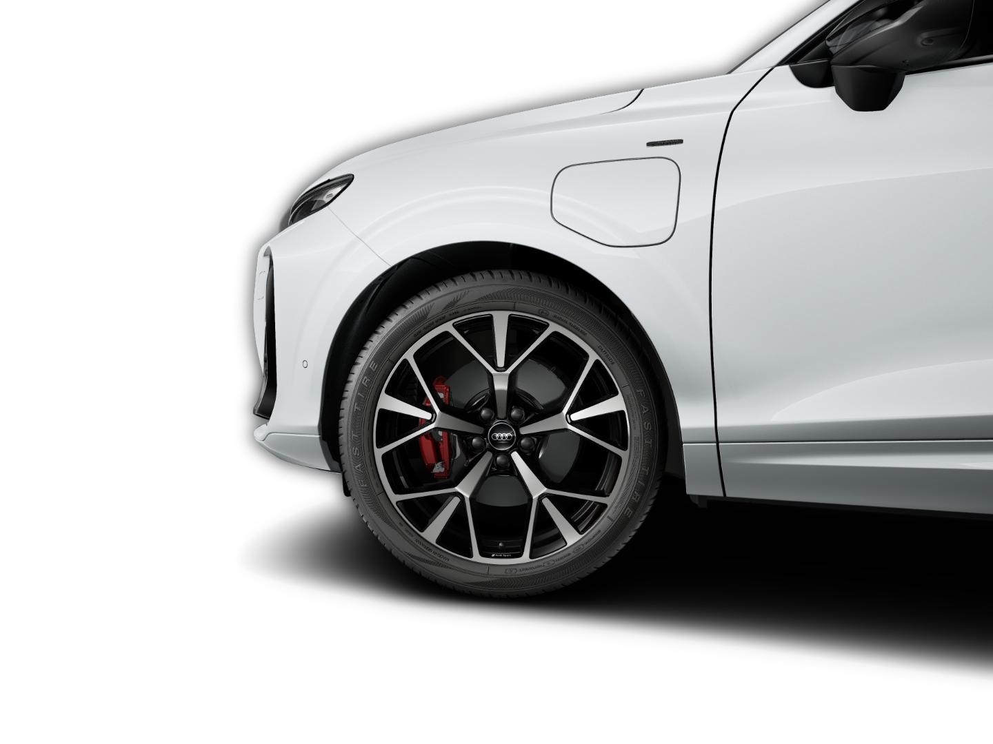 Bild über Audi Q3 SUV e-hybrid e-hybrid 200 kW S tronic - für weitere Informationen kontaktieren Sie den Audi Partner