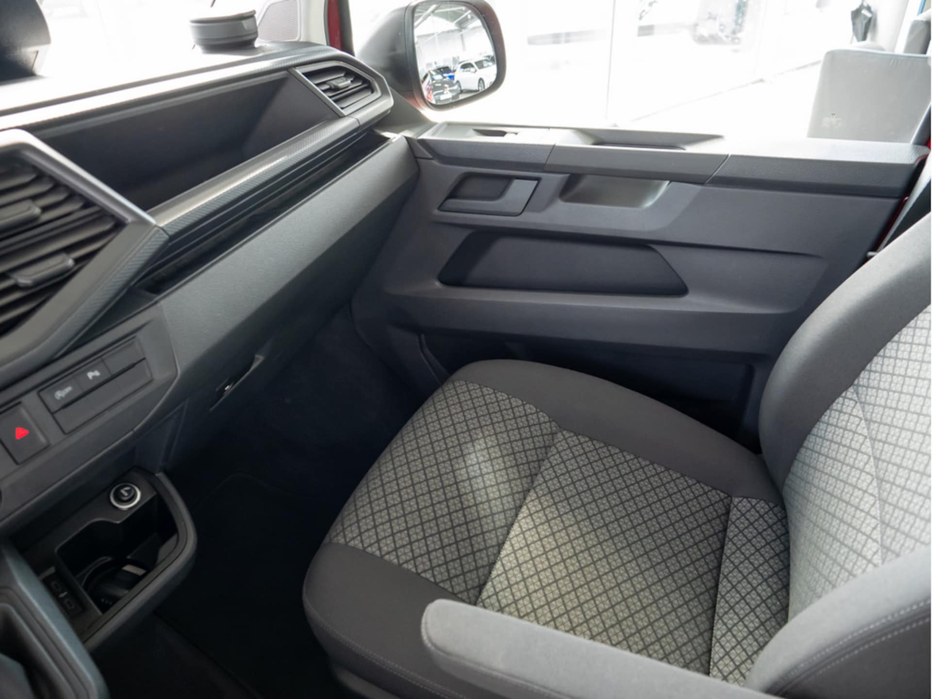 Volkswagen T6.1 California Beach