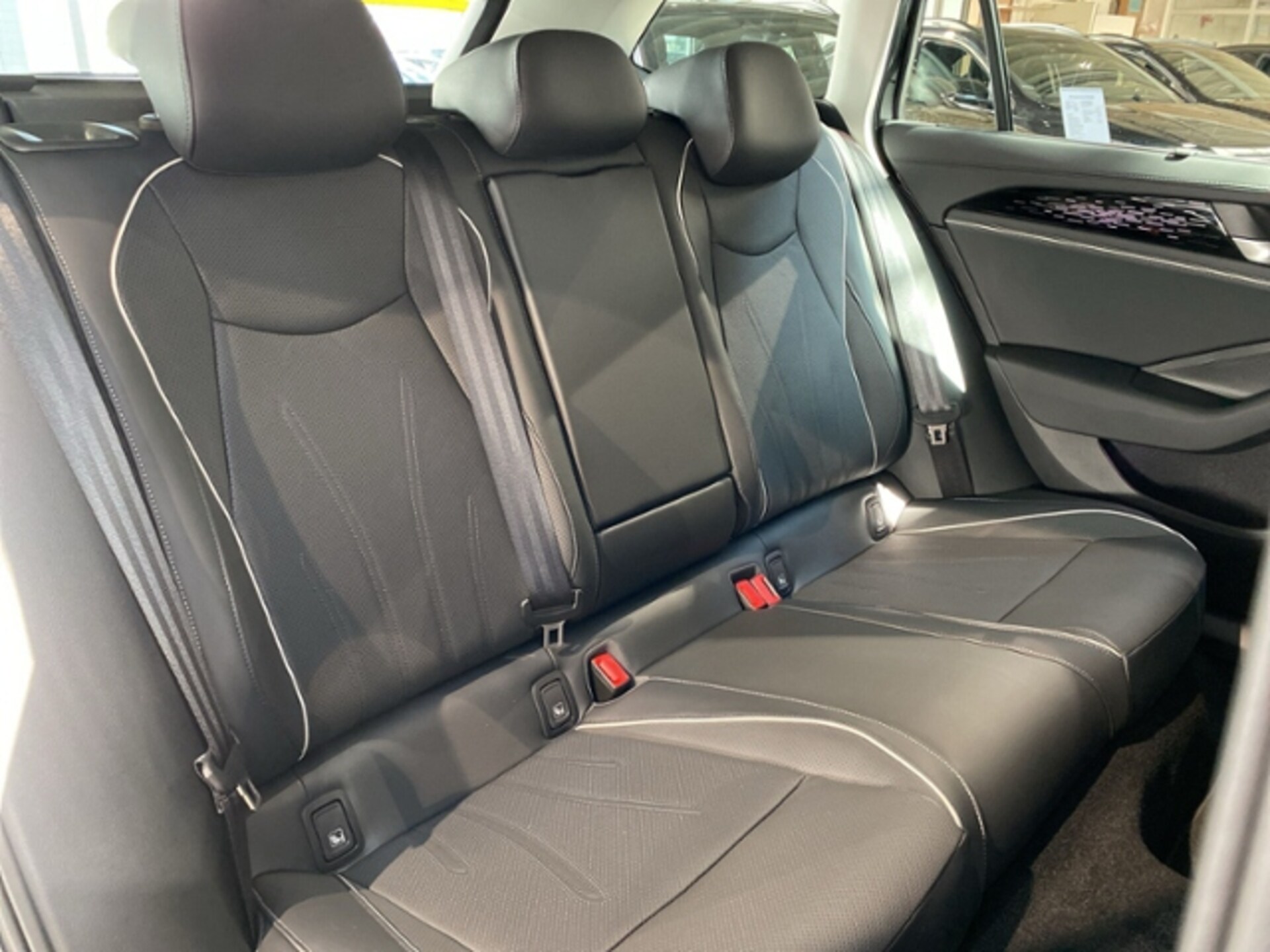 Volkswagen Passat Elegance