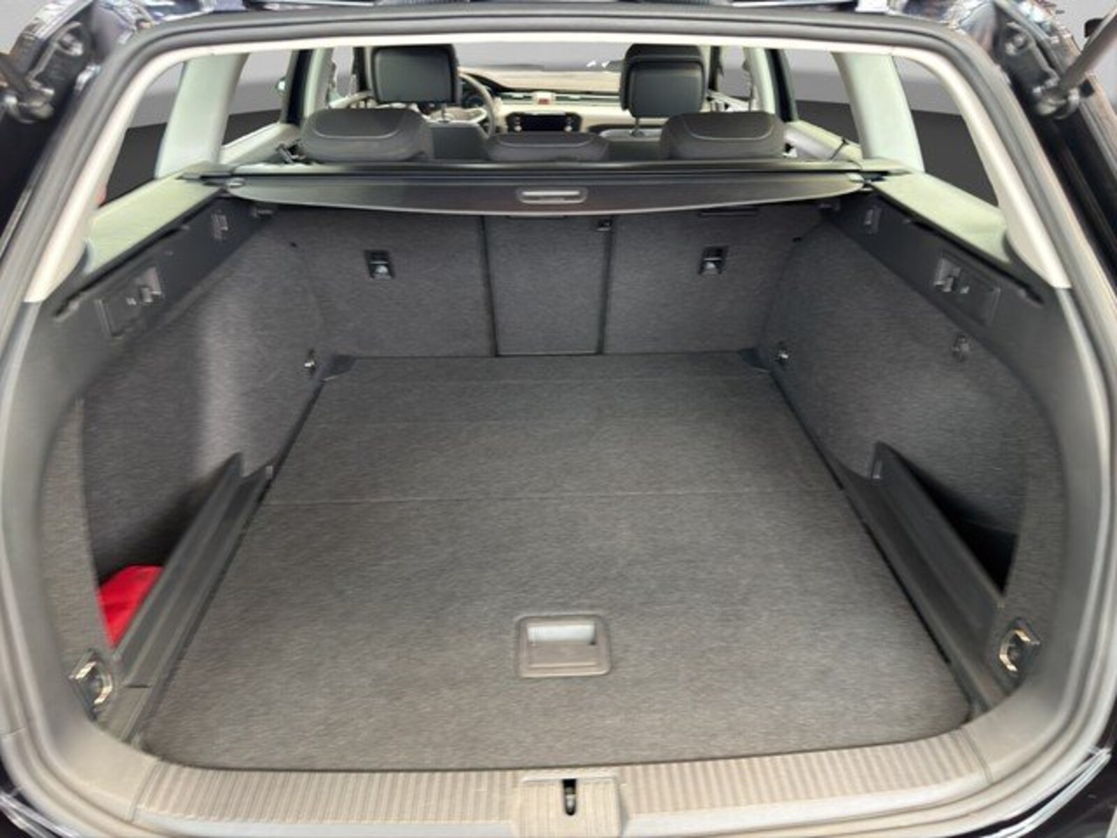 Volkswagen Passat Variant – Bild 9