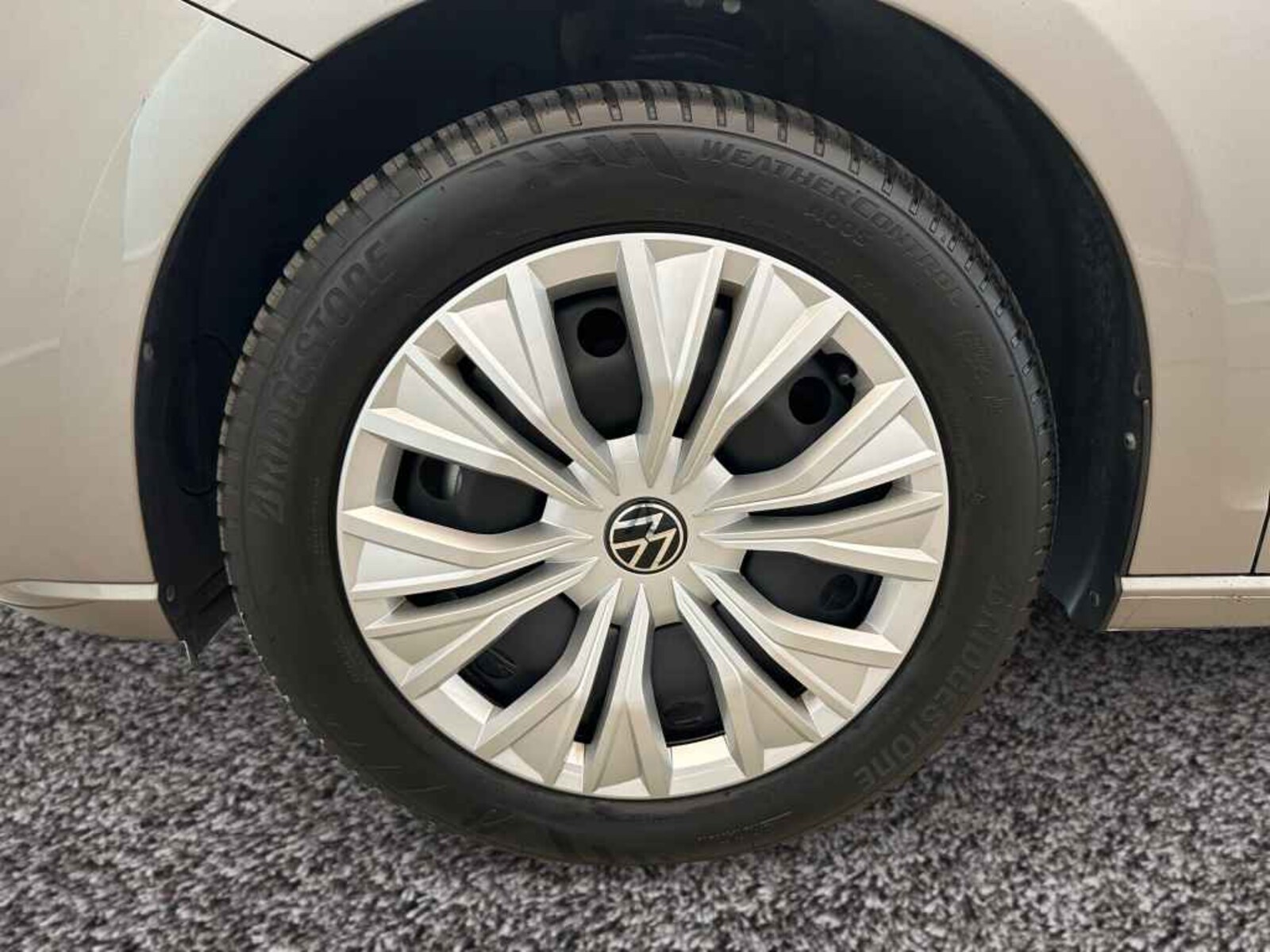 Volkswagen Caddy – Bild 4