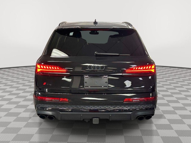 2025 Audi SQ7