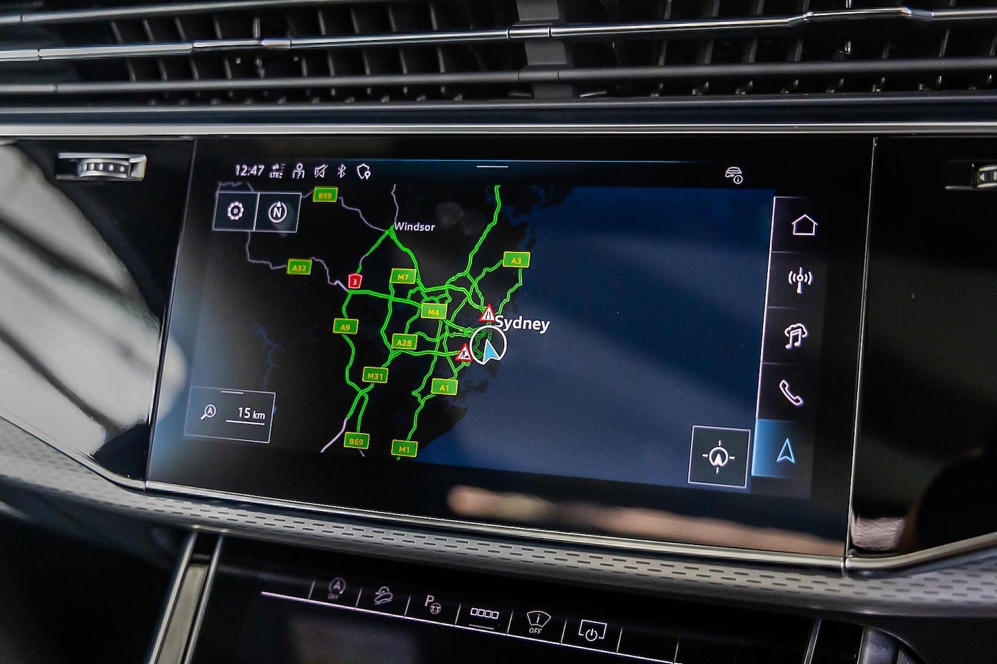 Image about Audi SQ7 TFSI quattro tiptronic