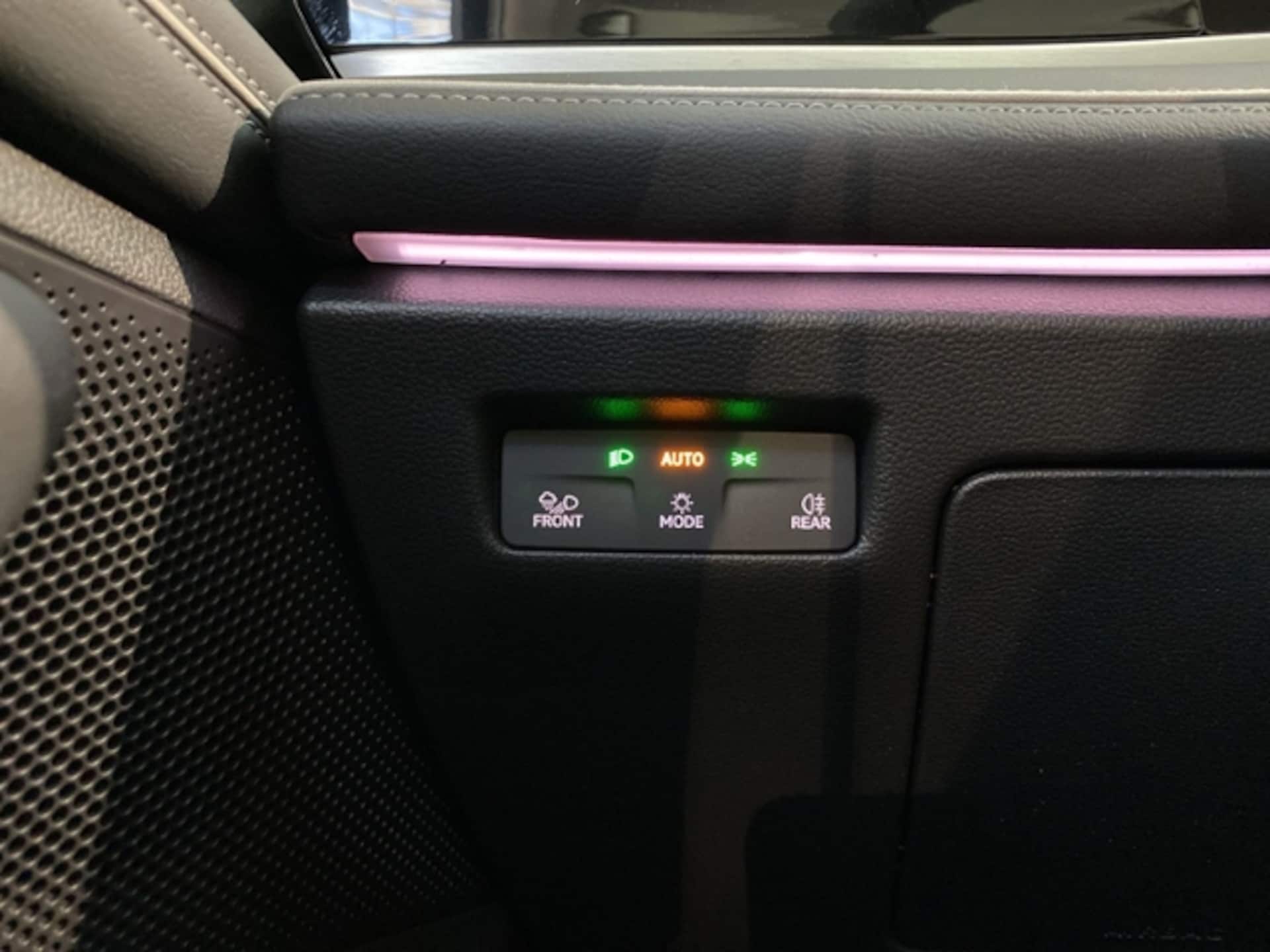 Volkswagen Passat Elegance