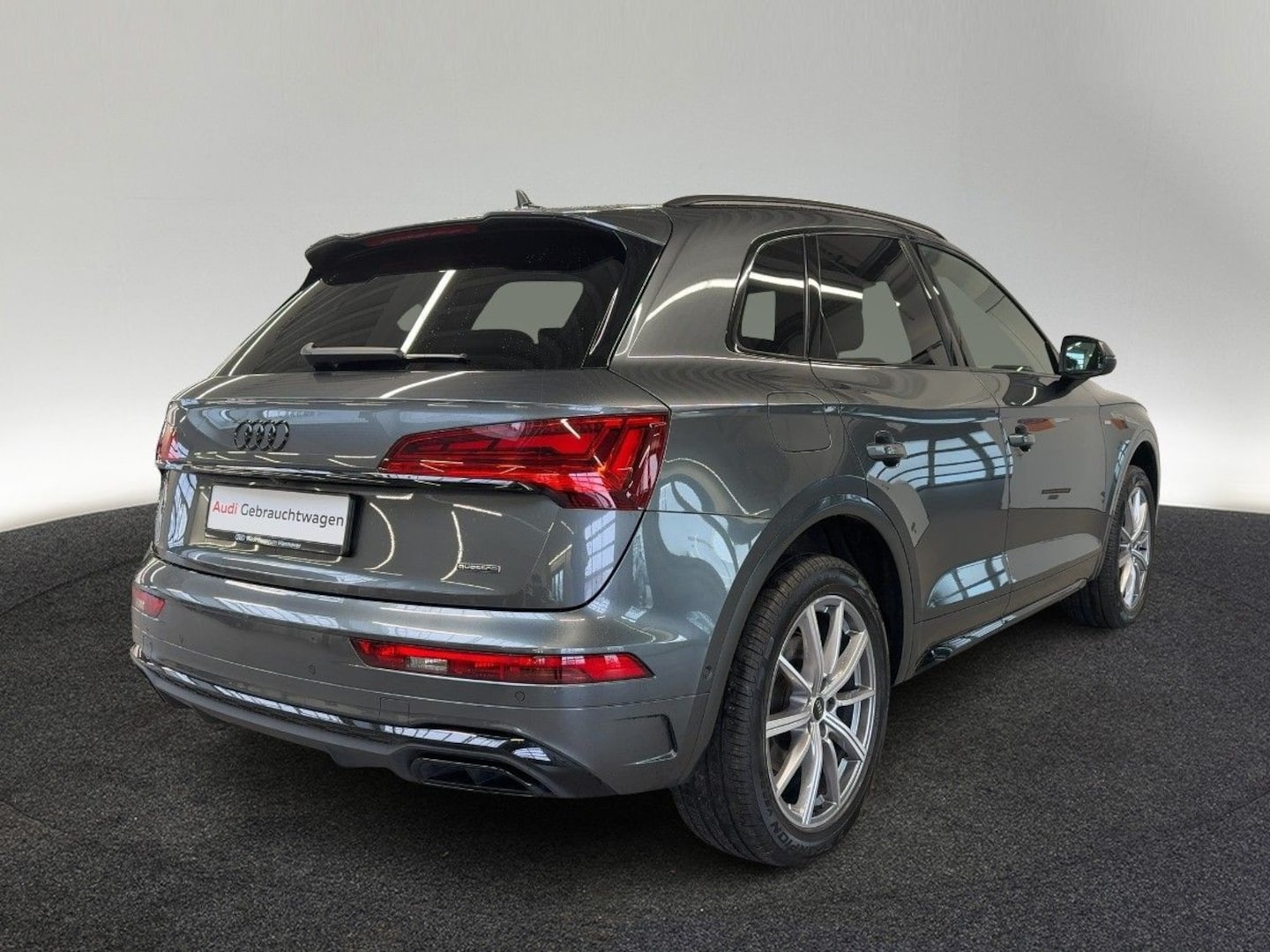 Bild über Audi Q5 40 TDI quattro 150 kW S tronic - für weitere Informationen kontaktieren Sie den Audi Partner