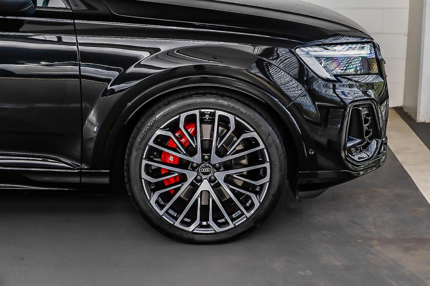 Image about Audi SQ7 TFSI quattro tiptronic
