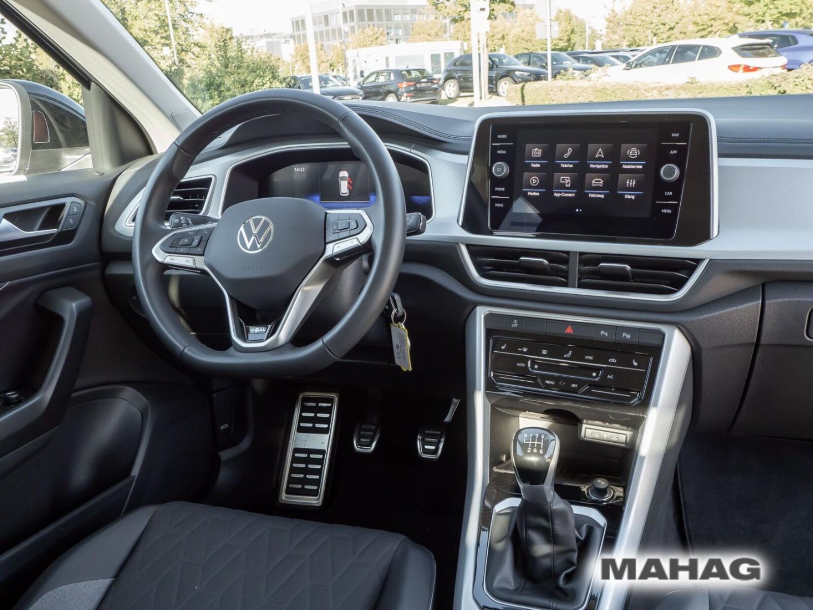 Volkswagen T-Roc – Bild 13