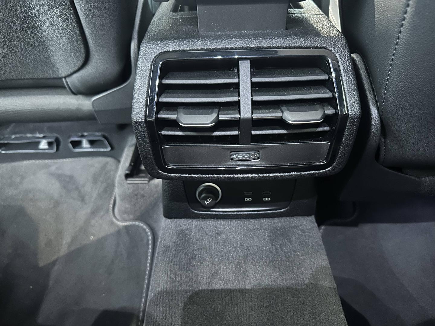 Image about Audi Q3 S line 35 TFSI 110 kW (150 ch) S tronic