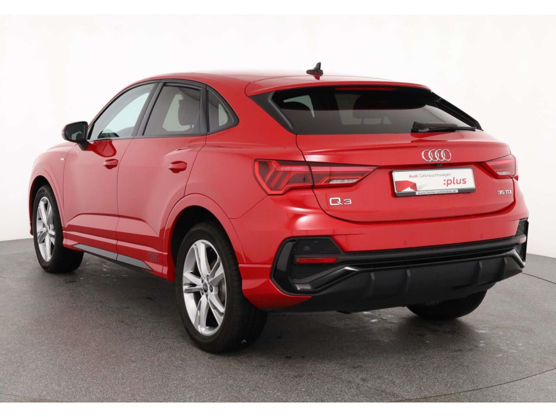 Audi Q3 Sportback S line
