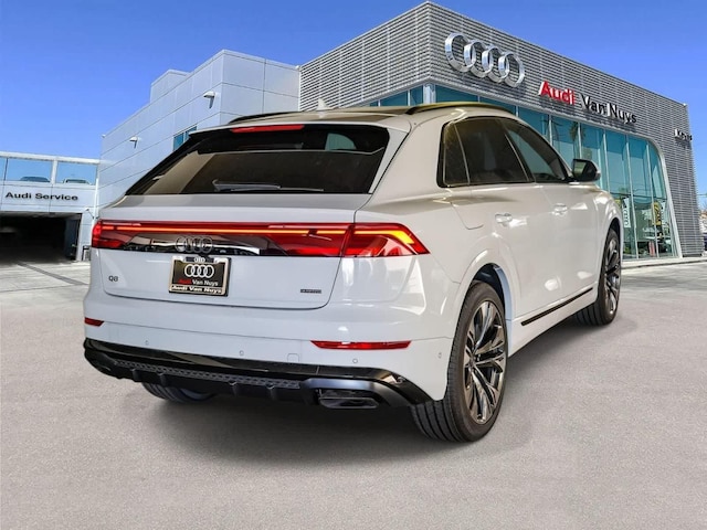 2026 Audi Q8