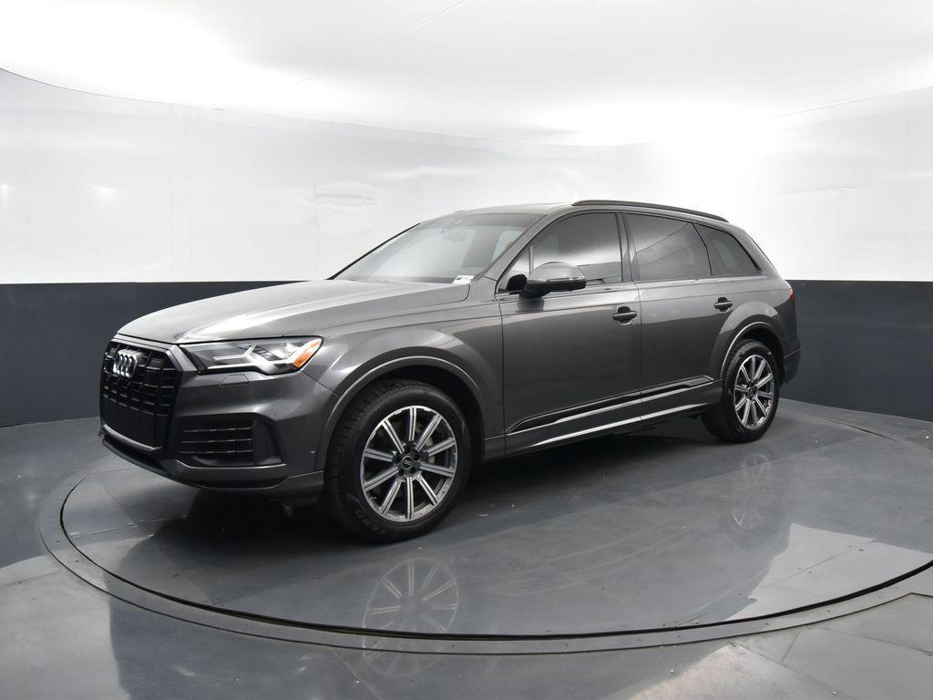 2022 Audi Q7 45 Premium Plus quattro Tiptronic's photo