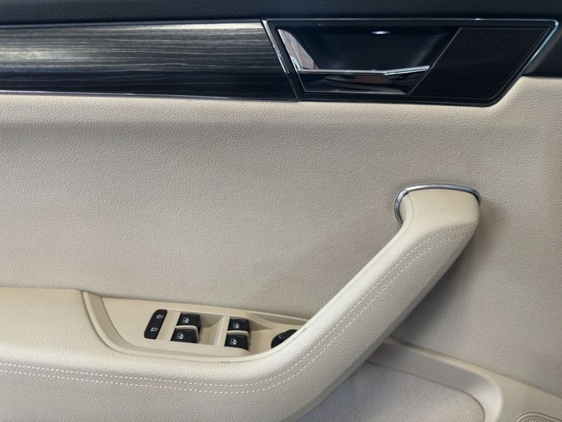 Skoda Superb Combi PREMIUM EDITION