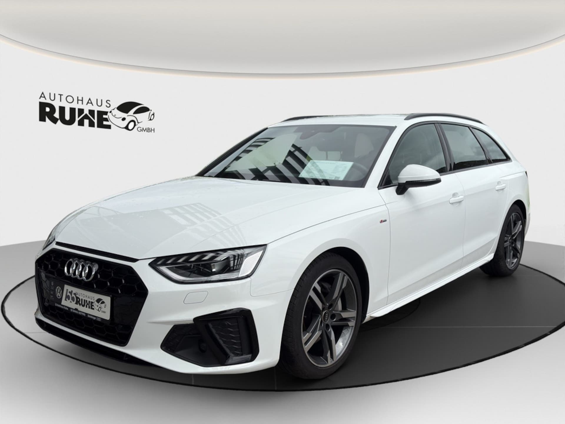Audi A4 Avant S line