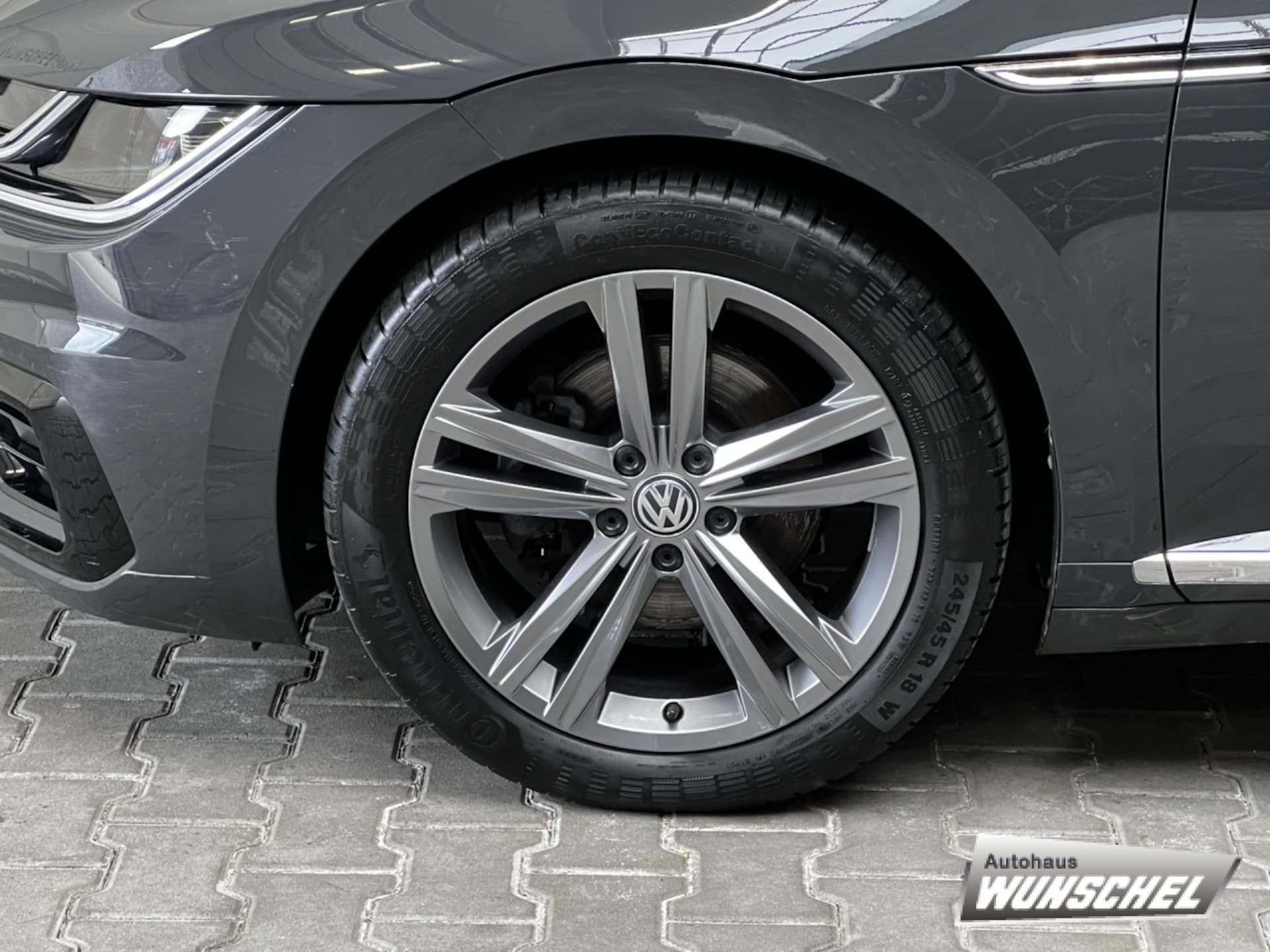 Volkswagen Arteon R-Line